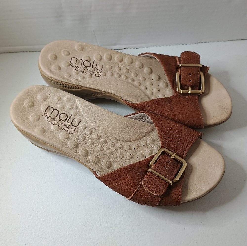 Malu Women's Tan Sandals with Buckle Size 7